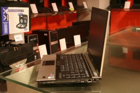 Notebook HP EliteBook 6930p - Fotka 4/12