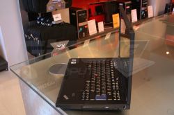 Notebook Lenovo ThinkPad T61 - Fotka 2/9