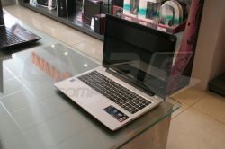 Notebook ASUS VivoBook S550CA-CJ122H - Fotka 2/12