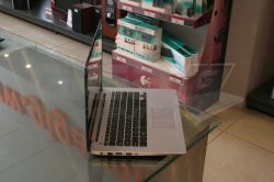 Notebook ASUS VivoBook S301LA-C1027H - Fotka 5/12