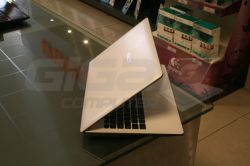Notebook ASUS X501A-XX199H White - Fotka 6/12