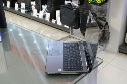 Notebook HP 15-r130nw Grey - Fotka 3/12