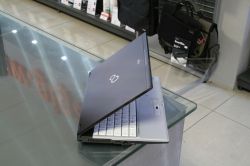 Notebook Fujitsu LifeBook S760 - Fotka 6/12