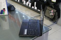 Notebook Acer Aspire E1-510P - Fotka 3/12