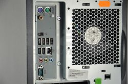 Počítač Fujitsu Celsius M470-2 Tower - Fotka 5/6