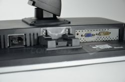 Monitor 22" LCD LG Flatron E2210 Silver - Fotka 5/6