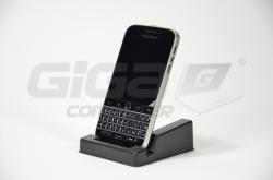 Mobilní telefon BlackBerry Classic Q20 - Fotka 2/6